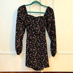 All In Favor Floral Dress. NWT